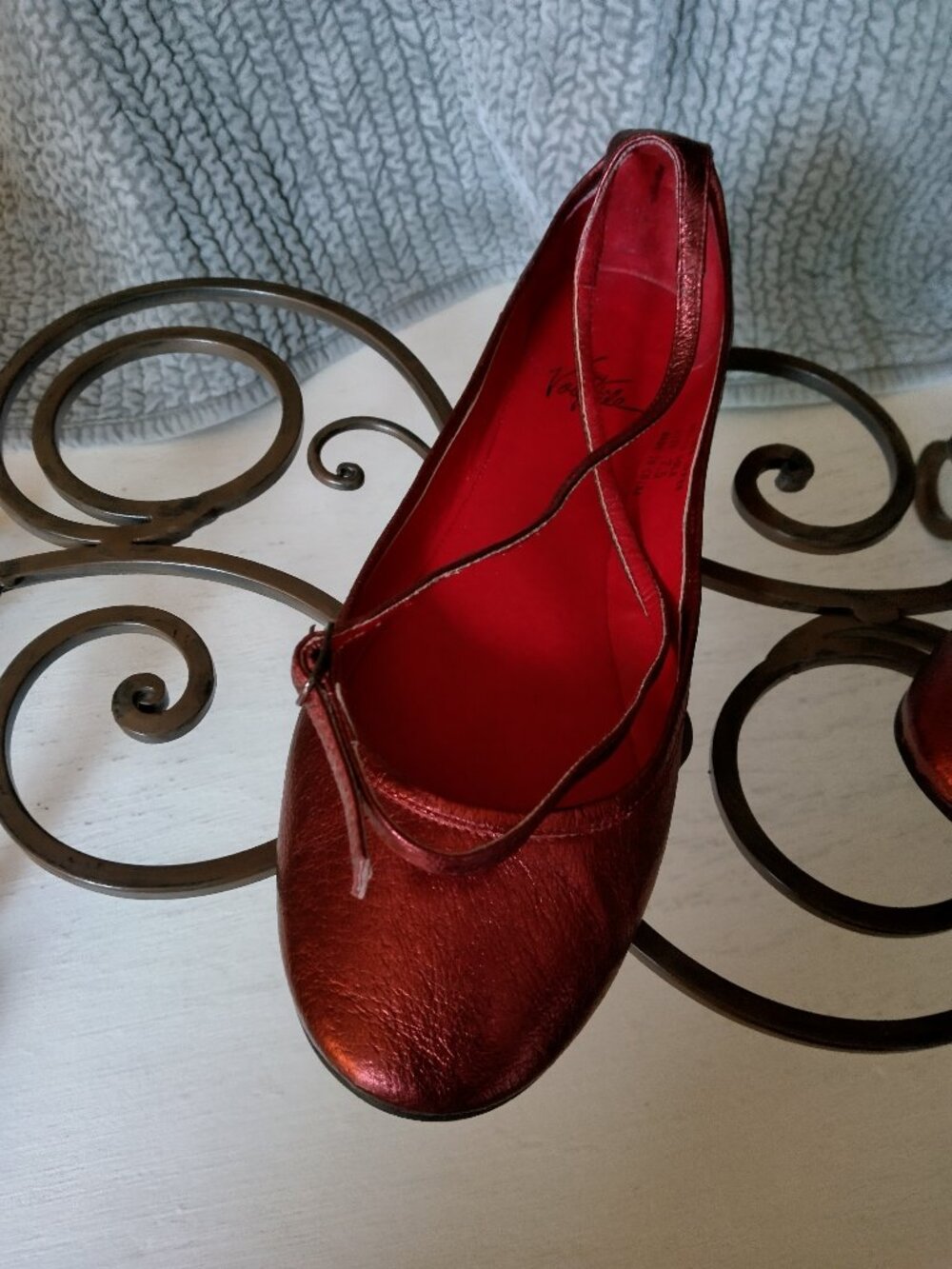 Ballet flats, soft, metallic red leather, lace up, size 7.5, excellent condition